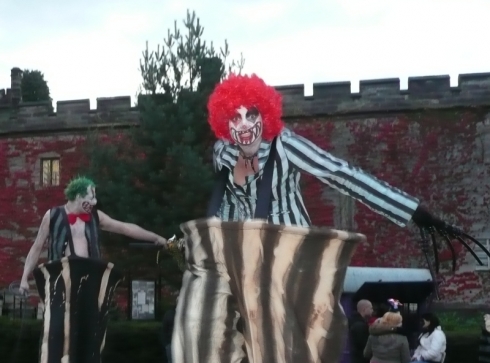 Carnival of Screams clowns