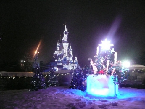 Sleeping Beauty Castle Christmas lights 2