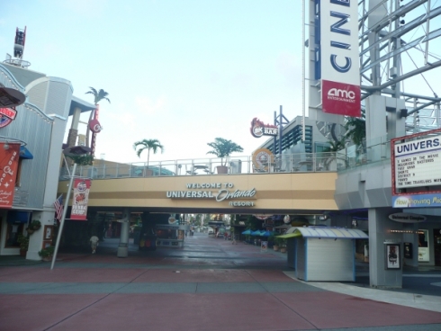 Universal CityWalk entrance image