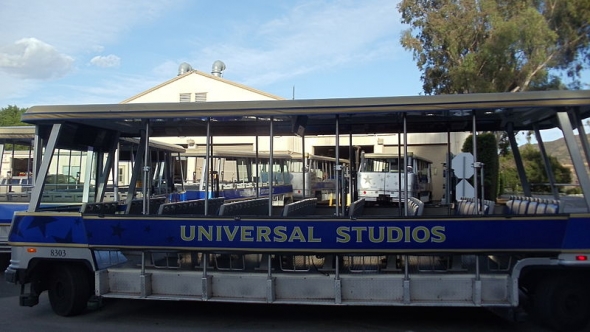 Universal Hollywood Tram Tour. Image- METRO96, Wikimedia Commons