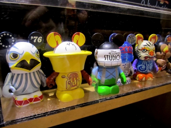 Vinylmation Characters