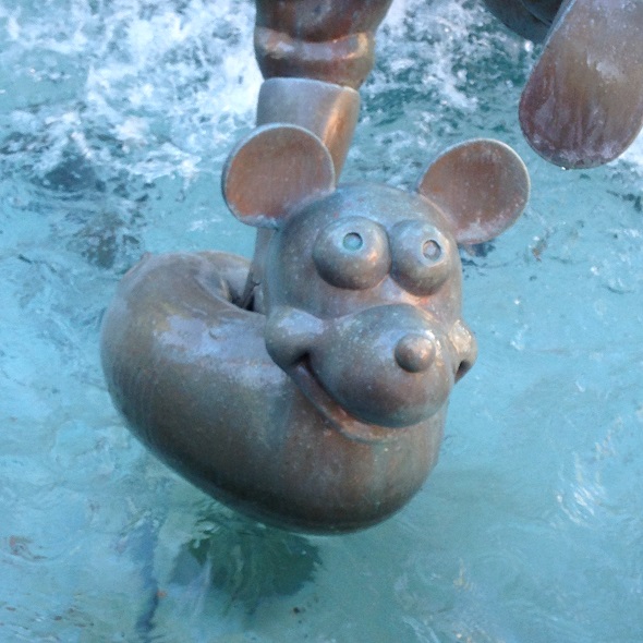 Mickey in Miss Piggy Fountain