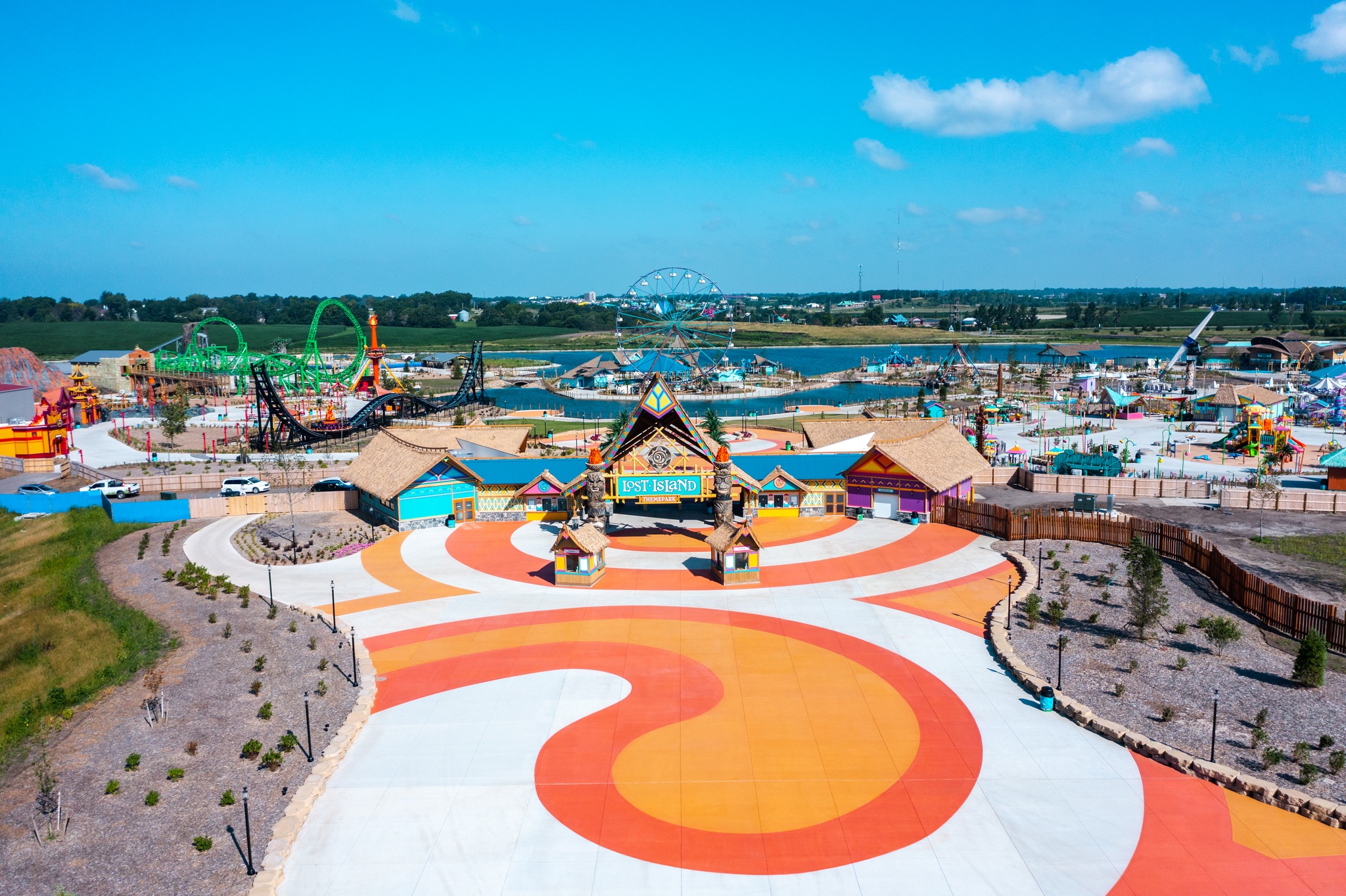 The First Major New Theme Park in Years Just Opened in the United States  Here's What's Inside!