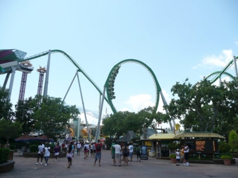 Incredible Hulk rollercoaster
