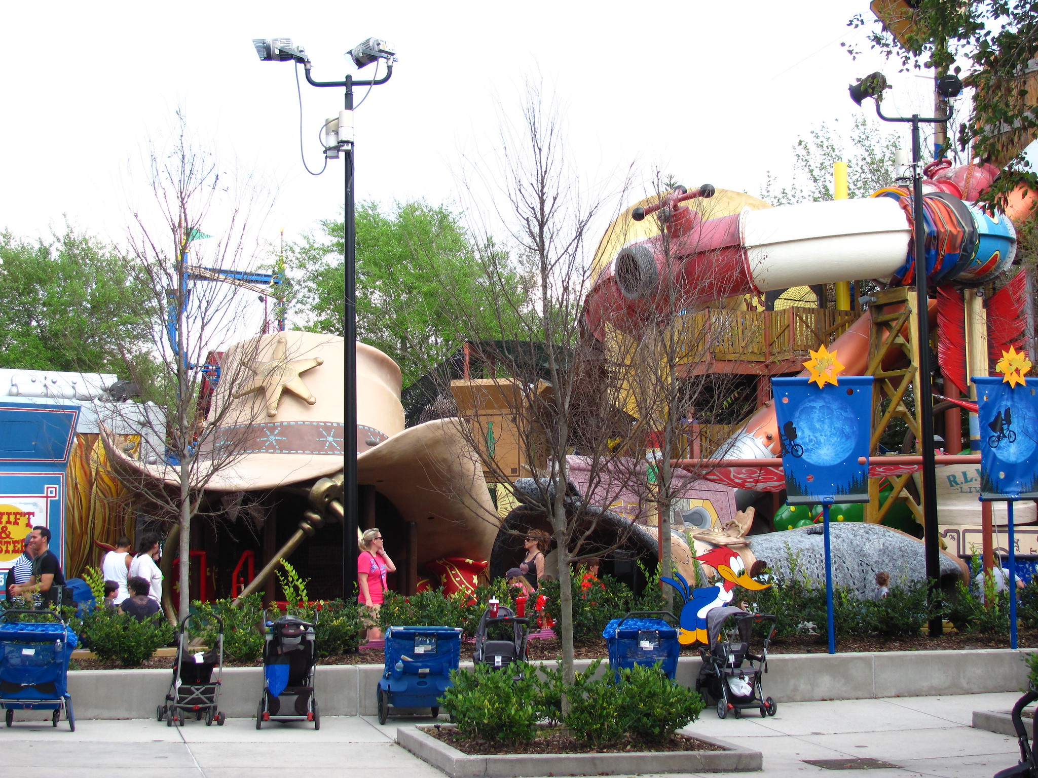 Fievel's Playland from afar