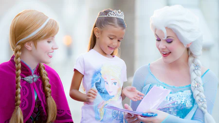 Anna and Elsa Meet and Greet, Disney