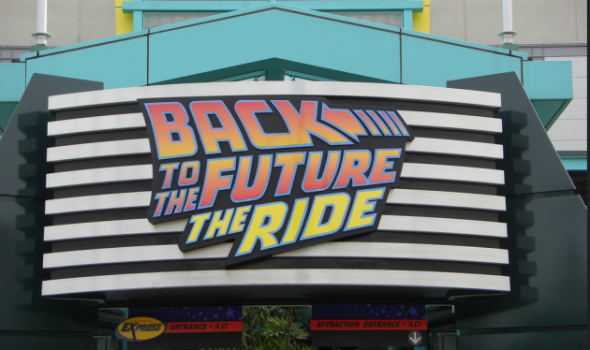 Back to the future, Universal