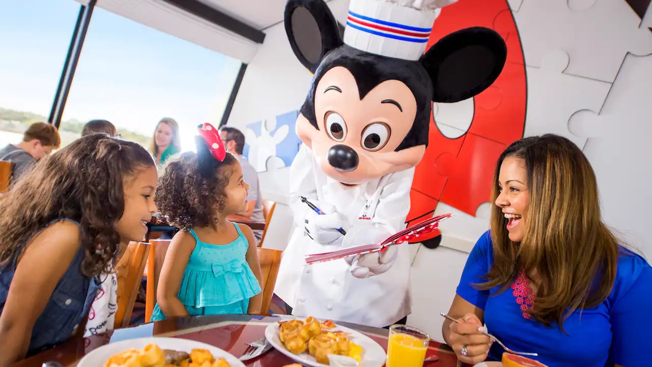 Mickey Mouse with Guests - Disney Dining Plan