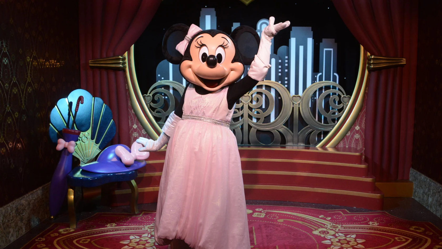 Red Carpet Minnie, Disney