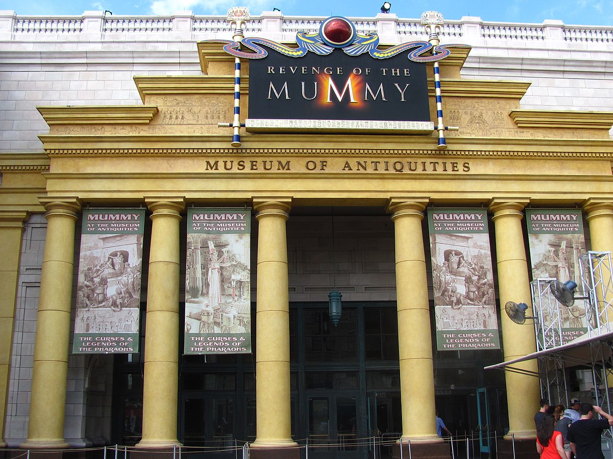 Revenge of the Mummy: The Ride facade