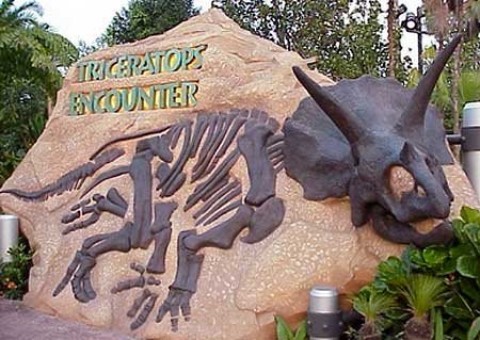 Triceratops Encounter Sign, Universal