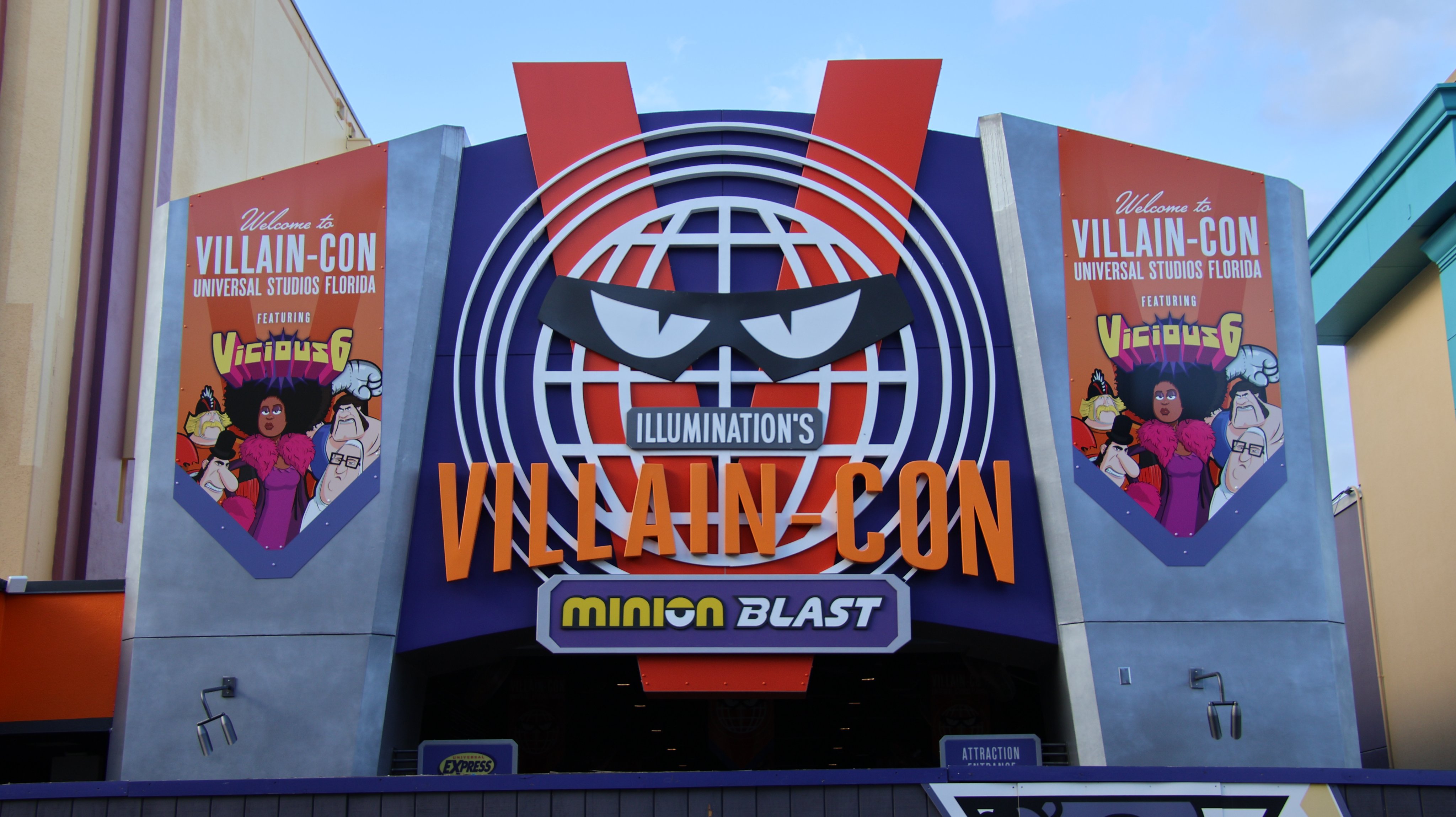 Villian Con Minion Blast, Universal