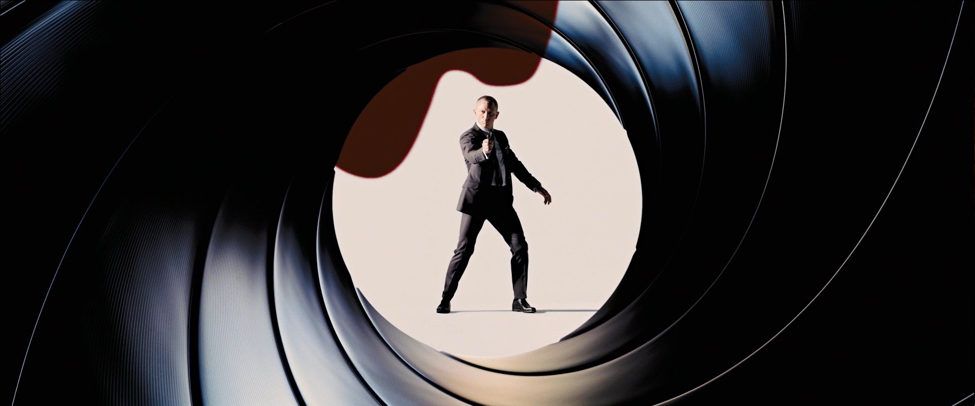 Bond at the end of the barrel