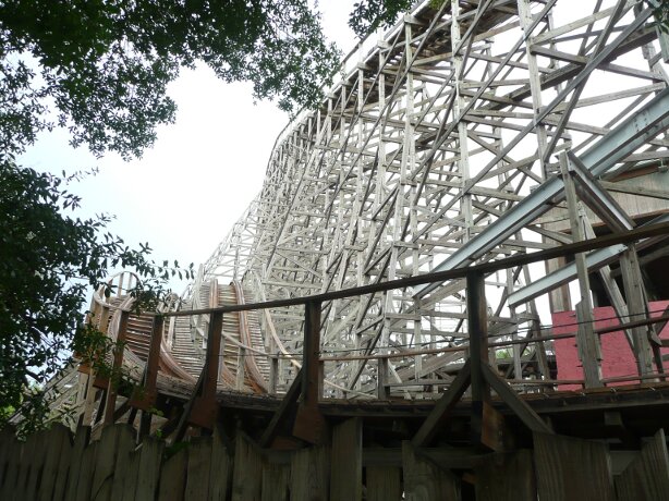 An image of one of Gwazi's "flyby" elements
