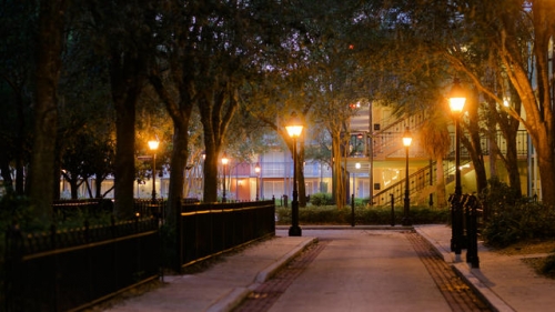 The grounds of Port Orleans Resort - French Quarter