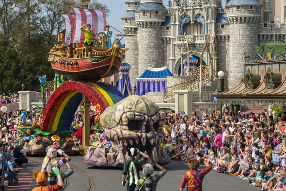 Insane crowd around Peter Pan parade float