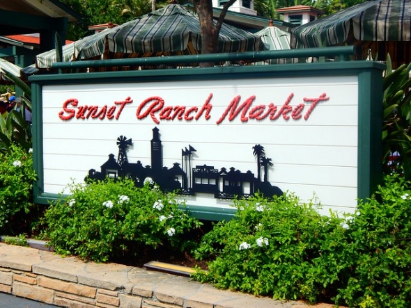 Sunset Ranch Market sign