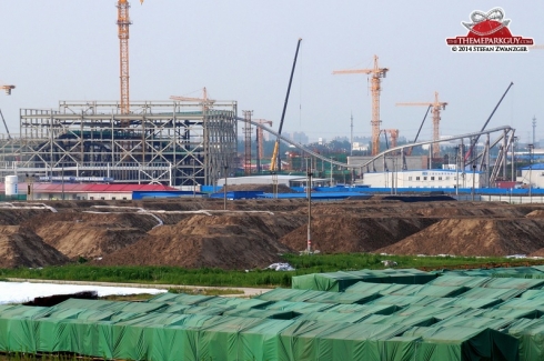 Shanghai Disneyland construction