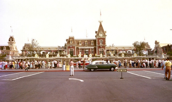 Disneyland entrance