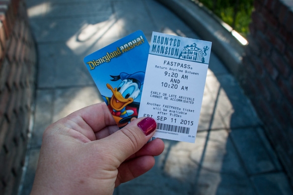 FASTPASS for Haunted Mansion