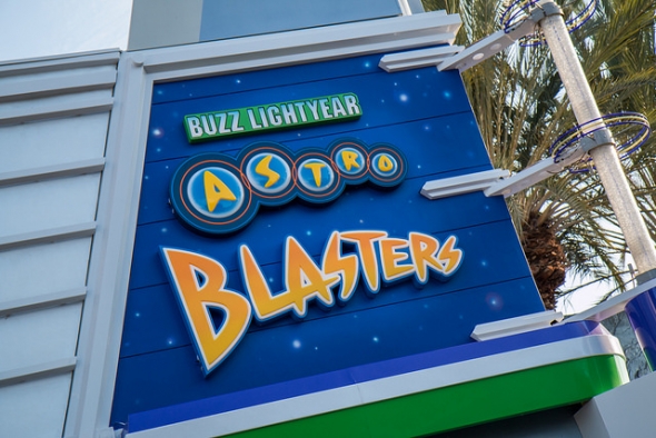 Buzz Lightyear Astro Blasters