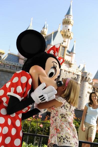 Minnie with guest