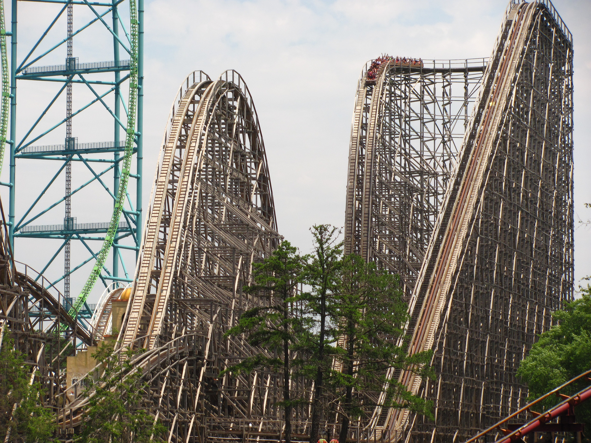 These Are the Wildest Wooden Roller Coasters on Earth. Could You ...