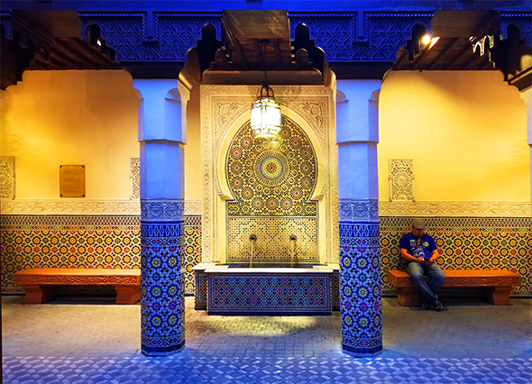 Morocco fountain courtyard